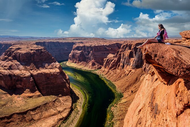 Antelope Canyon and Horseshoe Bend Tour From Sedona