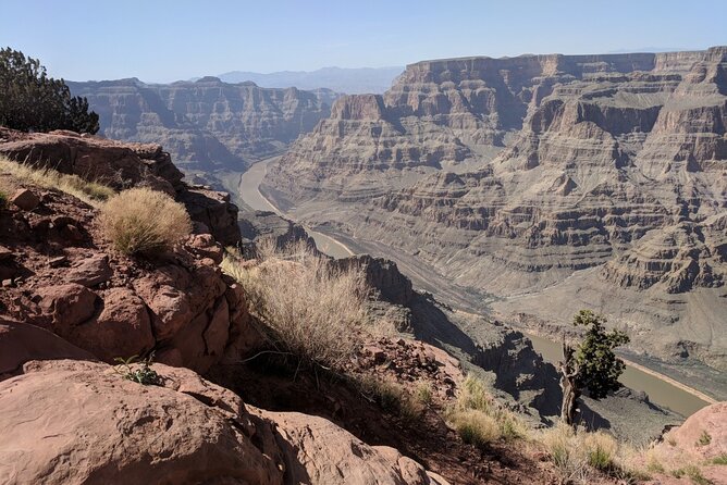 Audio Driving Tour: Grand Canyon West, Hoover Dam Red Rock Canyon - Tour Overview and Key Features