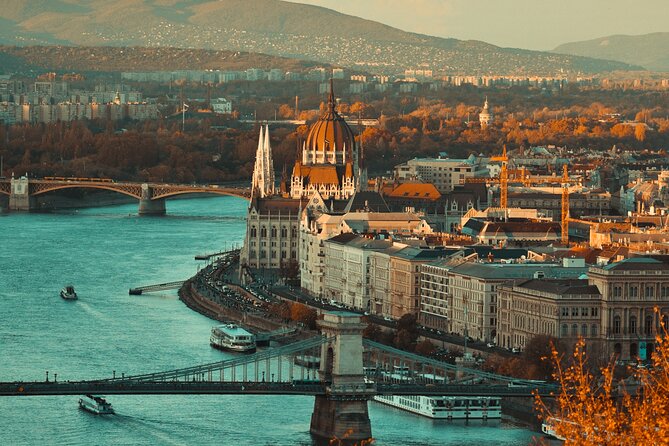 Budapest to Vienna - Private Transfer With 4 Hours of Sightseeing - Private Transfer Overview