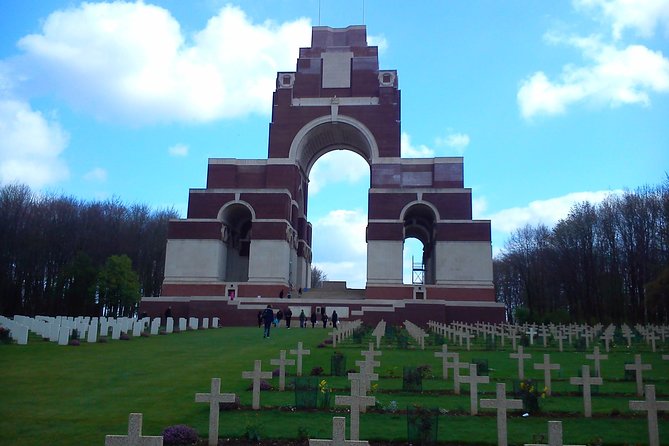 Canadian Somme and Flanders Battlefield Tour 2 Days Starting From Lille or Arras - Inclusions and Logistics