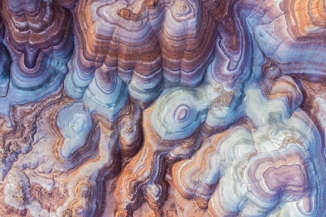 Capitol Reef Private Tour in Cathedral Valley and Bentonite Hills