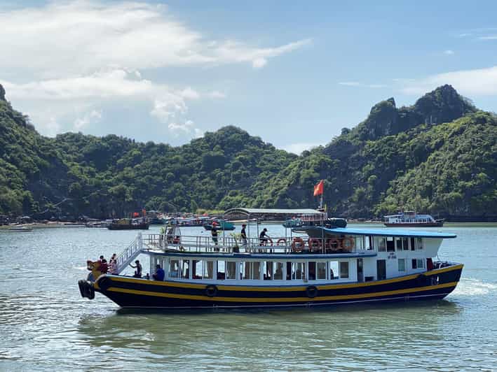 Cat Ba : Boat Trip to Fishing Village, Monkey Island
