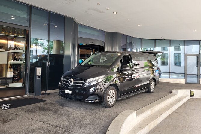 Center Taxi Limousine Service