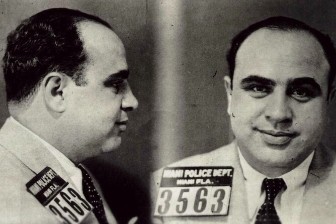 Chicago Gangsters and Ghosts Luxury Minibus Tour