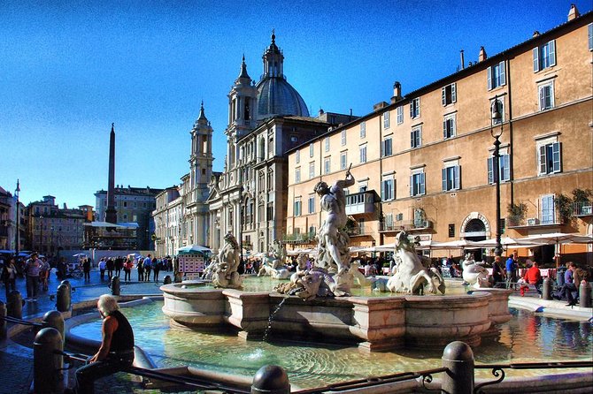 Christmas Walking Tour in Rome