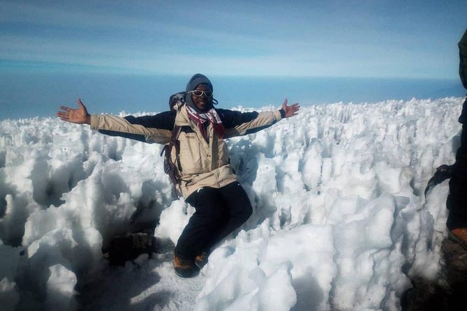 Climb Mt.kilimanjaro – Marangu Route