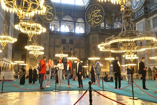 Combo: Basilica, Hagia Sophia, Blue Mosque, Topkapi & Cruise