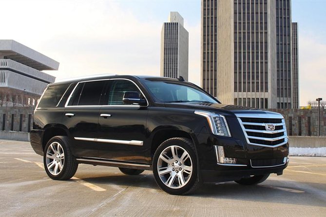 Departure Private Transfer: Chicago to OHare Airport ORD in Luxury SUV - Luxury SUV Options for Your Journey