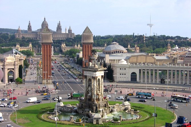 Discover Barcelona Private Tour