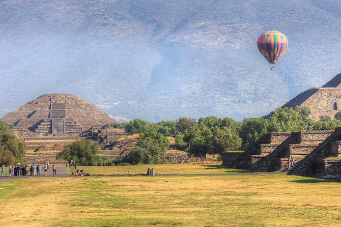 Discover the Amazing Pyramids of Teotihuacan and Guadalupe Shrine, With Lunch - Exploring Teotihuacan Pyramids