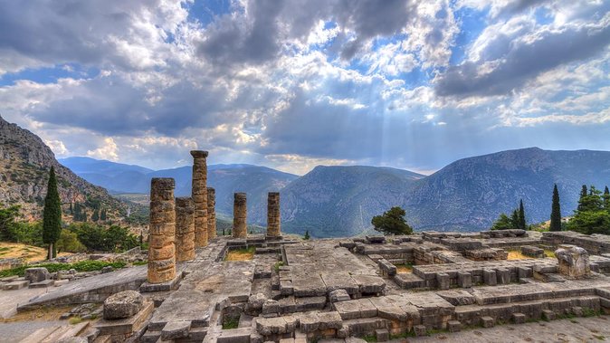 Divine Delphi & Ancient Trail Hike Private Day Trip - Tour Overview