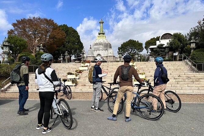 E-bike Cycling Tour in Himeji Castle Town