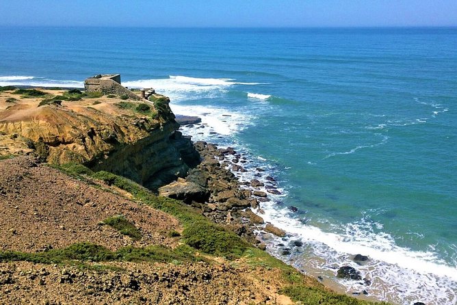 Ericeira: 2h30 World Surf Reserve E-Bike MTB Tour