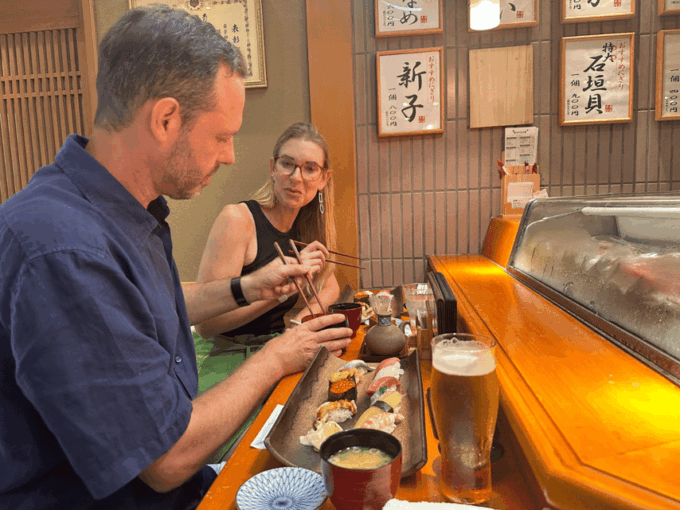 Experience Tsukiji Culture and Food｜Sushi & Sake Comparison - Learning About Japanese Food Culture