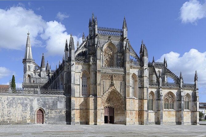 Fatima Nazaré & Obidos Tour