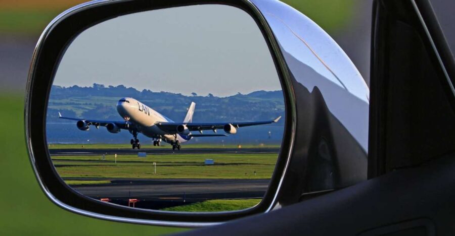 From Aurangabad: Book Your Reliable Taxi for Hotel Transfer.