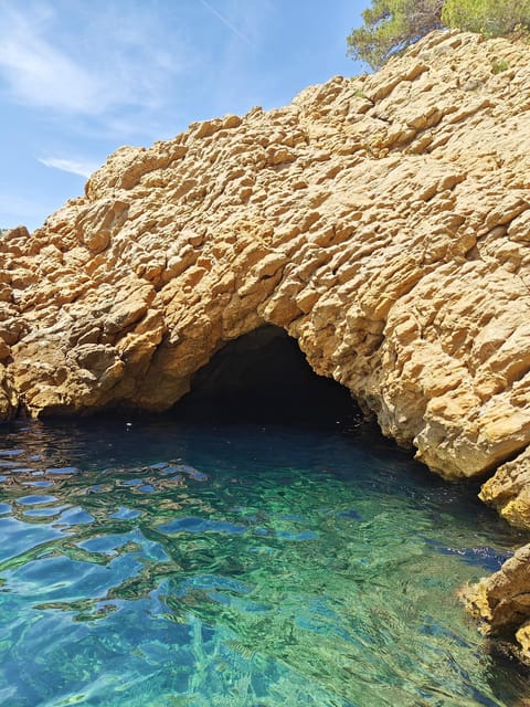 From Marseille to the Calanques Blueues by Train, Hike, Lagoons and Villages - Activity Overview and Pricing
