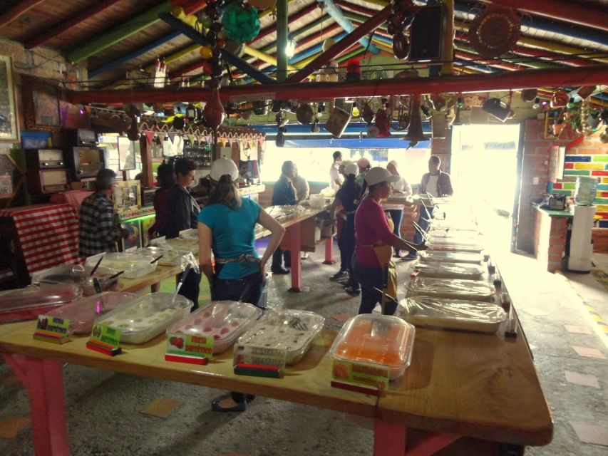 From Medellín: The Retiro Private Tour With Food Tastings - Tour Overview