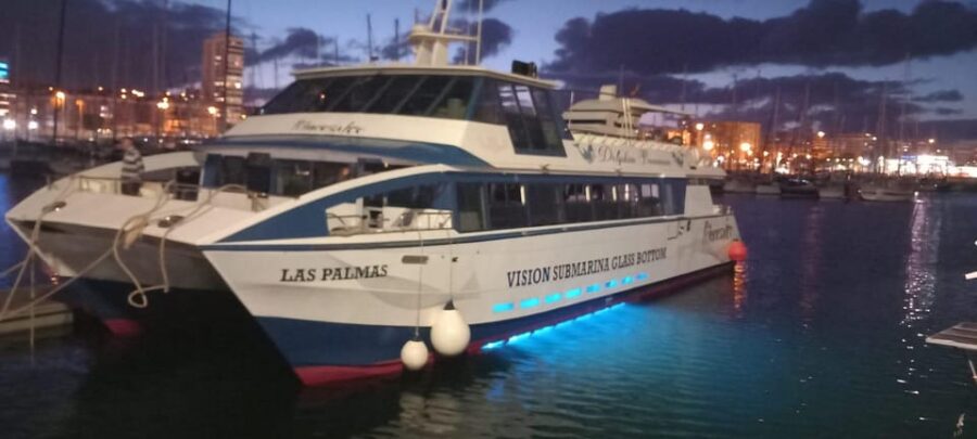 From Puerto Rico: Boat Trip Along the Coast W/ Food & Drinks - Activity Overview