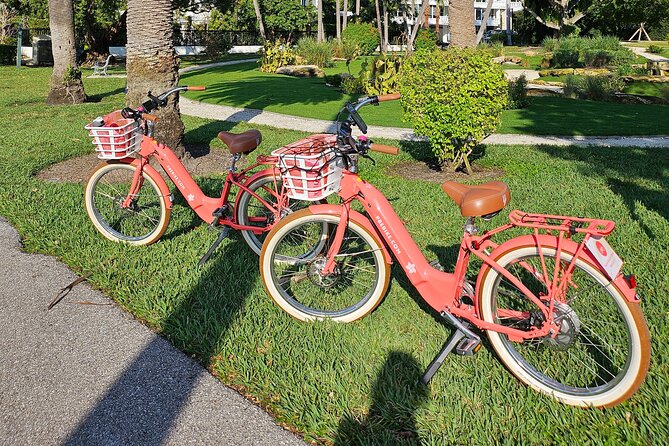 Ft. Lauderdale Brightline Train to Palm Beach & 4hr Ebike Rental