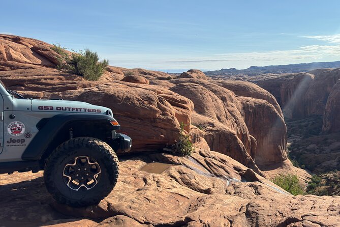 Full Day Private 4x4 Guided Jeep Experience in Moab - Experience the Thrill of Moabs Landscape