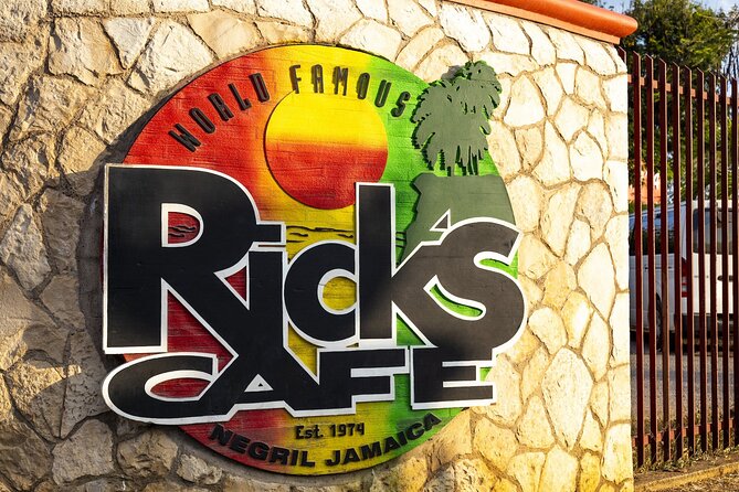 Full Day Seven Miles Beach and Ricks Café Incl. Entrance Fees