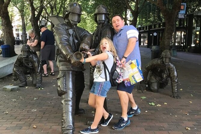 Fun City Scavenger Hunt in Dallas by Operation City Quest - Competitive and Interactive Experience