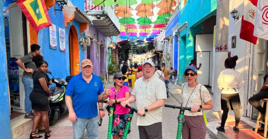 FUN SCOOTER RIDE THRU CARTAGENA & GETSEMANI / DISCOVERY TOUR - Tour Overview