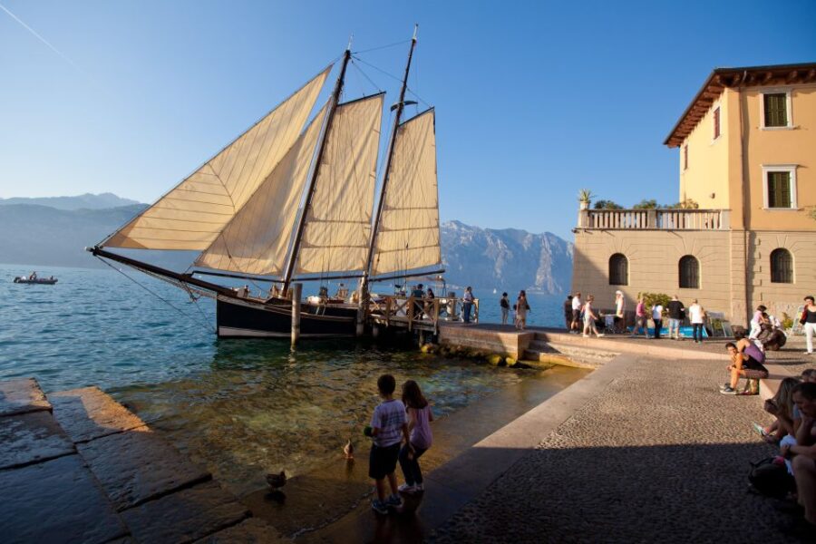 GALA DINNER CRUISE ON HISTORICAL SAILBOAT