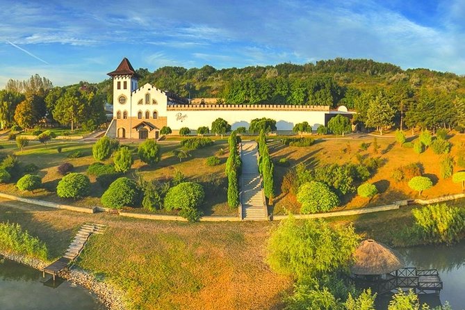 GROUP – Et Cetera and Purcari Wineries