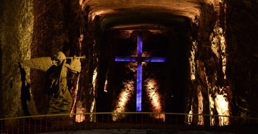 Group Tour Salt Cathedral - Overview and Details