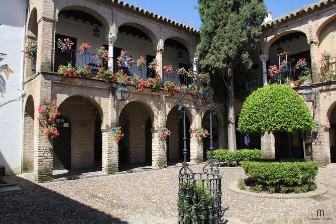 Guided Tour of the Jewish Quarter of Córdoba