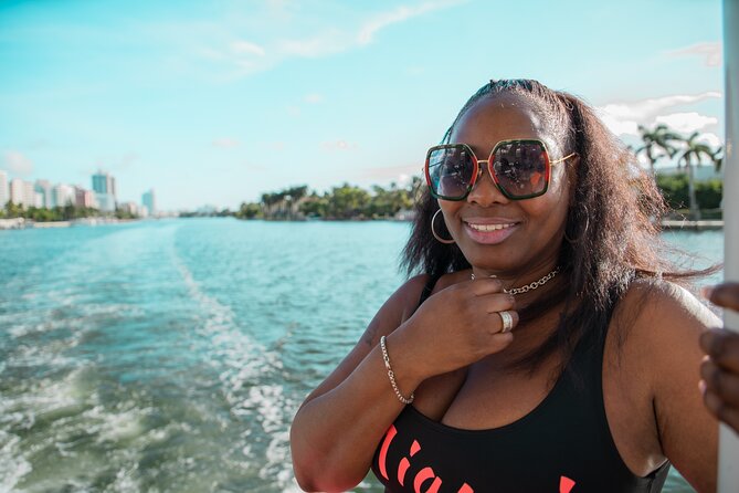 Hire Photographer, Professional Photo Shoot – Miami Beach