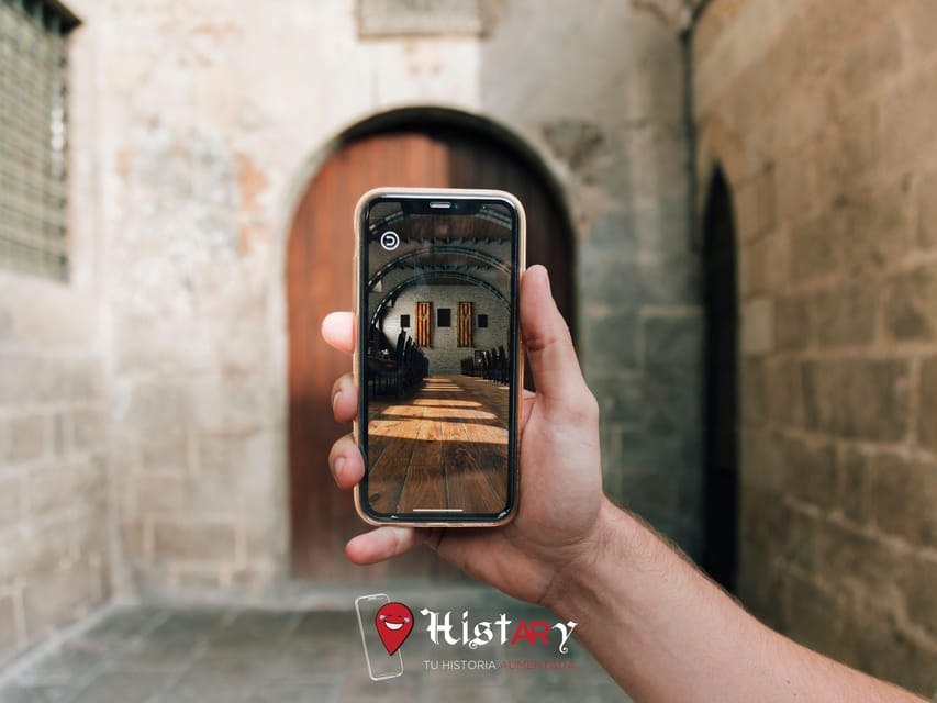 Histary: Guided Tour Through the Gothic Quarter With Augmented Reality