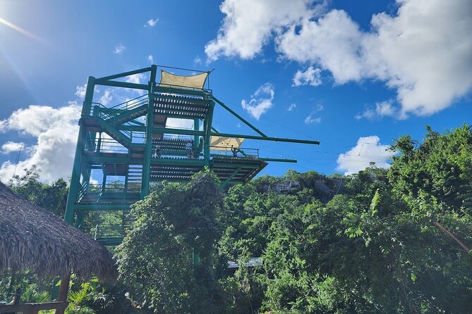 Hoyo Azul and Scape Park Shared Experience