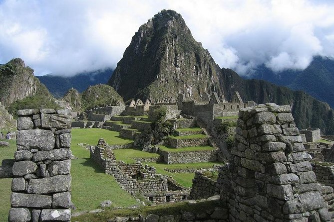 Inkas Heritage 05D,04N : Discover Cusco & Machu Picchu! - Taking in Inca Culture