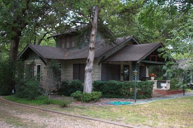 Irving Scavenger Hunt: Irving Adventure