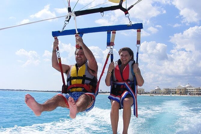 Jet Ski and Parasailing in Montego Bay With Transportation