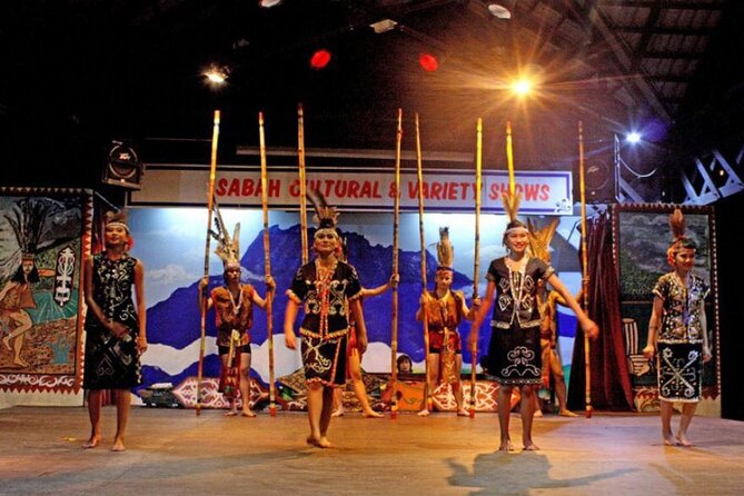 Kota Kinabalu Night Tour With Dinner & Cultural Dance Show