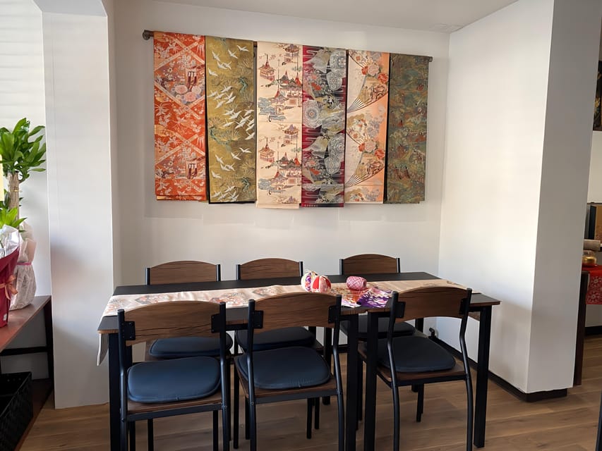 Kyoto: Traditional Kimono Fabric Handicrafts Workshop