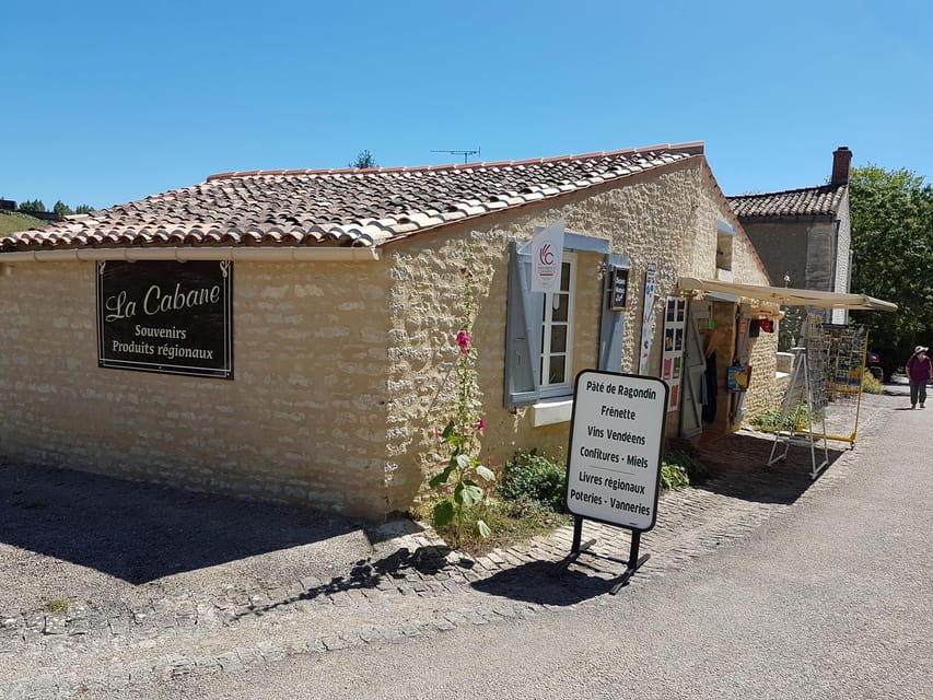 La Rochelle: Marais Poitevin Private Guided Tour by Car