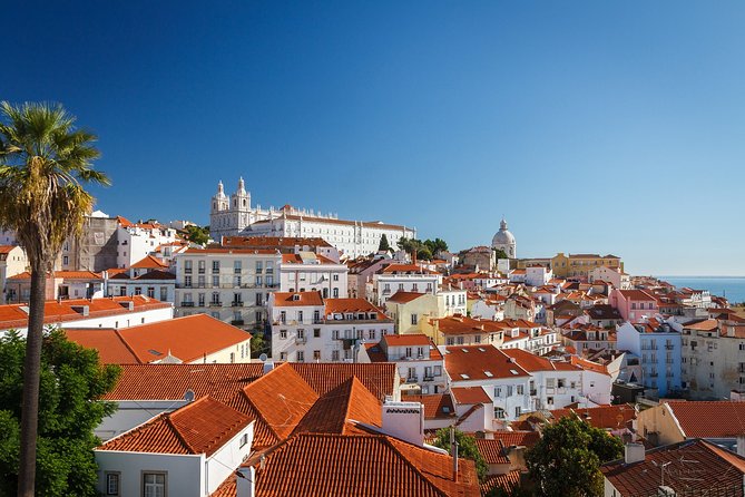 Layover in Lisbon a Private Tour With a Local: Best Highlights of Lisbon