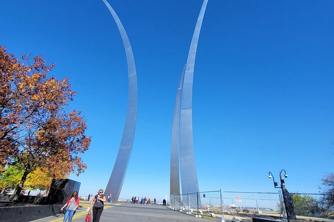 Limousine Service Tour in Washington DC