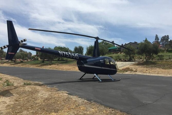 Los Angeles: Wine Experience at Fess Parker Winery by Helicopter - Snacks and Alcoholic Beverages