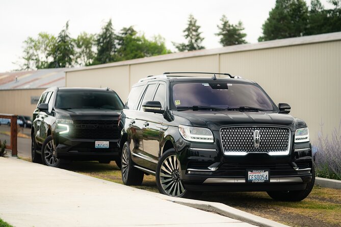 Luxury SUV Airport Transfer From SeaTac-Seattle (Up 6 Passengers)