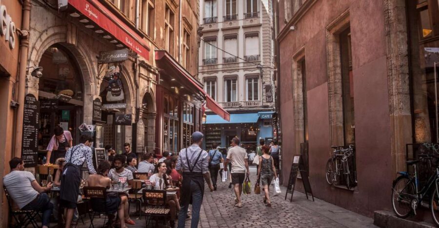 Lyon Food Tour With Full Meal and Wine