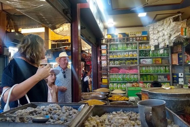 Mapusa Local Market Visit With a Home Cooked Lunch
