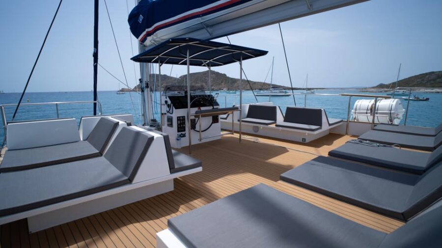 Marseille: Sunset Evening & Dinner at Sea on a Maxi Catamaran at Frioul - Overview of the Experience
