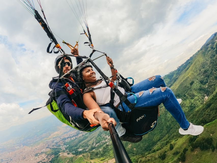 Medellín: Paragliding in the Colombian Andes
