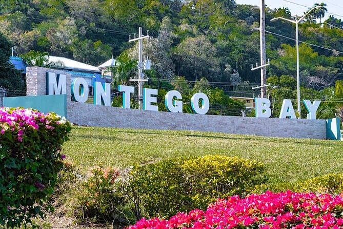 Montego Bay Airport Taxi To Grand Palladium Hotel